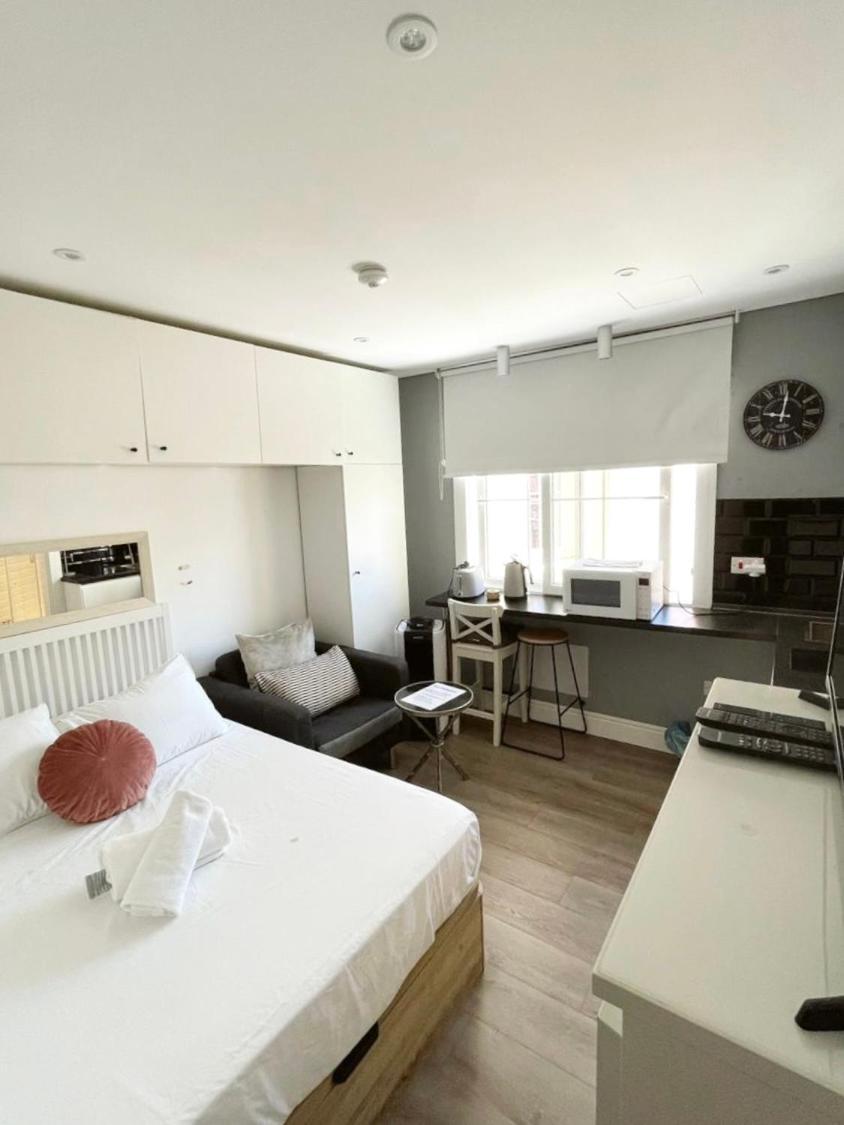 Stylish City Centre Studio - Grand Central House Gibraltar Exterior foto